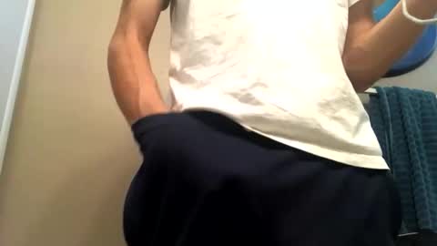 Snapshot of mrmeltyourheart chatting on 2, 11, 2025 James online show from 2, 11, 2025