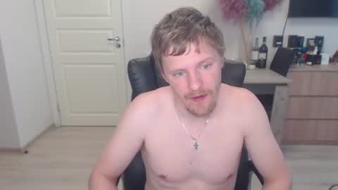 Snapshot of mrmjg chatting on 5, 8, 2026 mrmjg online show from 5, 8, 2026