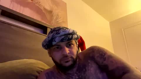 Snapshot of mrnineinch1995 chatting on 22, 12, 2025 mrnineinch1995 online show from 22, 12, 2025