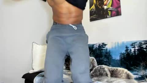 Snapshot of mromg007 chatting on 7, 2, 2025 mromg007 online show from 7, 2, 2025