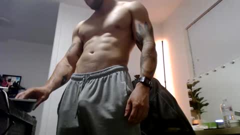 Snapshot of mrrrated chatting on 8, 3, 2026 mrrrated online show from 8, 3, 2026