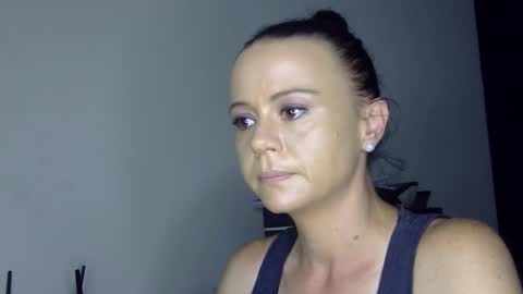 Snapshot of mrs_bunny_swing chatting on 1, 4, 2026 mrs_bunny_swing online show from 1, 4, 2026