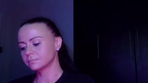 Snapshot of mrs_bunny_swing chatting on 4, 5, 2026 mrs_bunny_swing online show from 4, 5, 2026