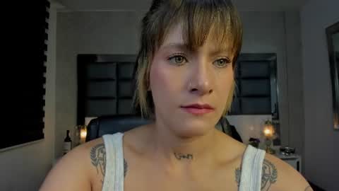 Snapshot of mrs_regina_clk chatting on 22, 6, 2026 Regina online show from 22, 6, 2026