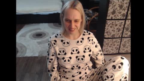 Sasha online show from 2, 2, 2026