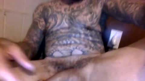 Snapshot of mrstickie46 chatting on 5, 4, 2026 mrstickie46 online show from 5, 4, 2026