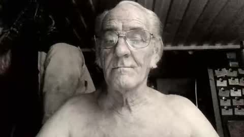 Chuck online show from 21, 3, 2026