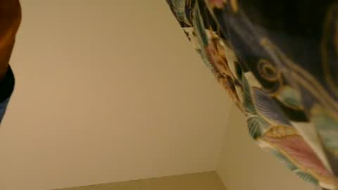 Snapshot of mrtease5 chatting on 1, 7, 2026 mrtease5 online show from 1, 7, 2026