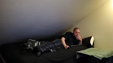 mrxhere online show from 11, 4, 2026