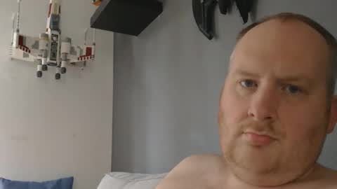 Snapshot of mrzwolle chatting on 4, 1, 2025 mrzwolle online show from 4, 1, 2025