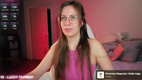 Snapshot of ms_allison chatting on 29, 4, 2026 Allison online show from 29, 4, 2026