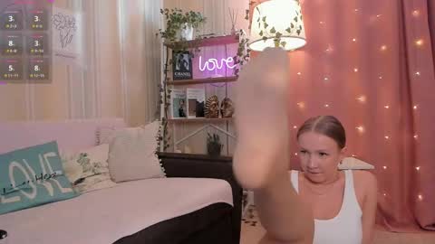 Snapshot of ms_evasweet chatting on 3, 5, 2026 Eva 3 online show from 3, 5, 2026