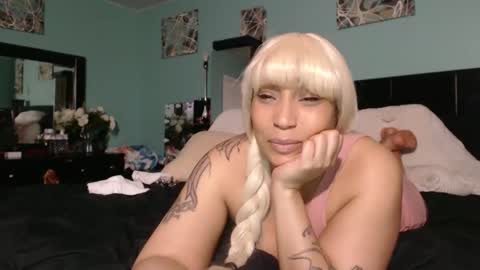 Queen Baddie online show from 23, 12, 2024