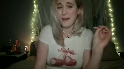 msclairewhatever online show from 8, 4, 2026