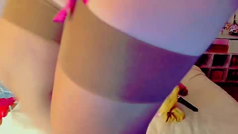 Im Jess I can be a strict stepMother or a sweet stMommy all depends on you online show from 9, 12, 2024