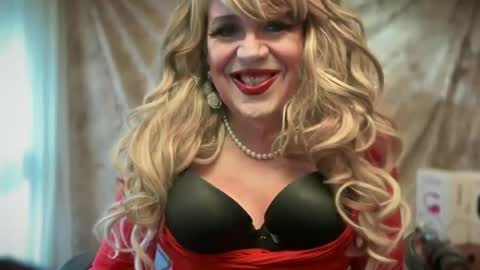 Snapshot of mskarentoy chatting on 9, 7, 2026 mskarentoy online show from 9, 7, 2026