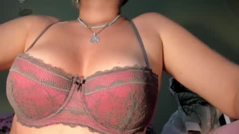 MsPurrfectLove online show from 19, 1, 2025