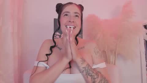 Snapshot of msschloee chatting on 16, 7, 2026 Chloe new account online show from 16, 7, 2026
