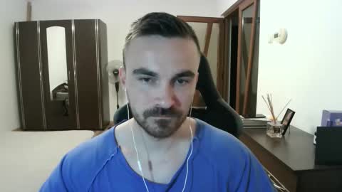 Snapshot of mu5clemania chatting on 29, 5, 2026 Victor online show from 29, 5, 2026