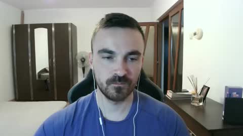 Snapshot of mu5clemania chatting on 2, 6, 2026 Victor online show from 2, 6, 2026