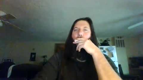 Snapshot of mudge chatting on 12, 1, 2025 Mudge online show from 12, 1, 2025