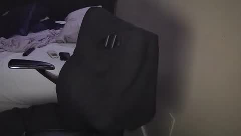 Snapshot of muffdiver718 chatting on 27, 1, 2025 Muffdiver online show from 27, 1, 2025