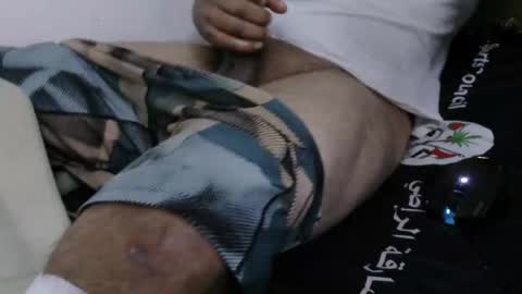 Snapshot of muhra chatting on 19, 11, 2025 ATHAR - online show from 19, 11, 2025