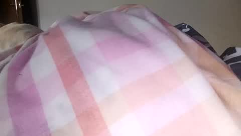 Laly online show from 1, 2, 2025