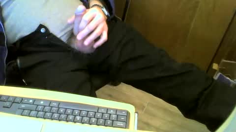 Snapshot of muller520 chatting on 2, 2, 2025 muller520 online show from 2, 2, 2025