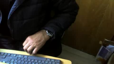 Snapshot of muller520 chatting on 30, 10, 2025 muller520 online show from 30, 10, 2025