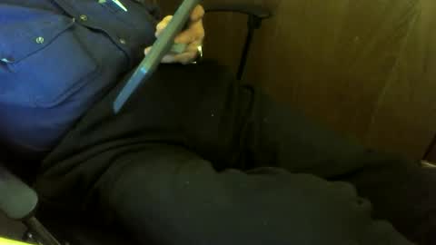 Snapshot of muller520 chatting on 5, 11, 2025 muller520 online show from 5, 11, 2025