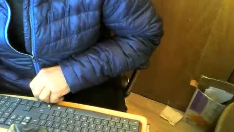 Snapshot of muller520 chatting on 21, 11, 2025 muller520 online show from 21, 11, 2025