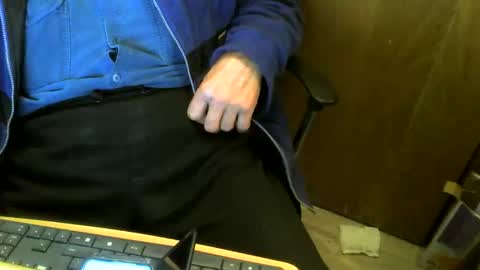 Snapshot of muller520 chatting on 24, 11, 2025 muller520 online show from 24, 11, 2025