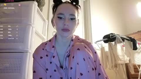Mullty online show from 24, 4, 2026