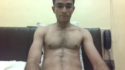 Snapshot of mumbaimonster8inch chatting on 1, 1, 2025 rajesh engineer online show from 1, 1, 2025