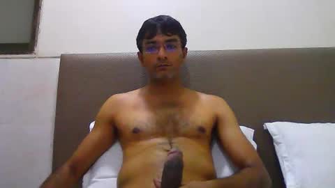 Snapshot of mumbaimonster8inch chatting on 22, 9, 2025 rajesh engineer online show from 22, 9, 2025