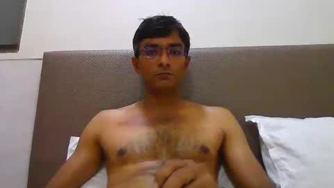 Snapshot of mumbaimonster8inch chatting on 5, 11, 2025 rajesh engineer online show from 5, 11, 2025