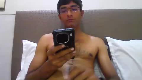 Snapshot of mumbaimonster8inch chatting on 10, 11, 2025 rajesh engineer online show from 10, 11, 2025