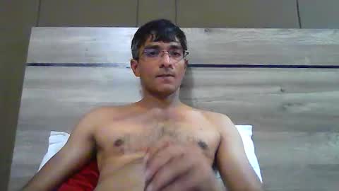 Snapshot of mumbaimonster8inch chatting on 12, 11, 2025 rajesh engineer online show from 12, 11, 2025