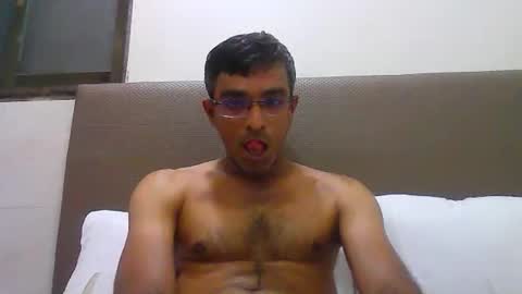 Snapshot of mumbaimonster8inch chatting on 25, 11, 2025 rajesh engineer online show from 25, 11, 2025