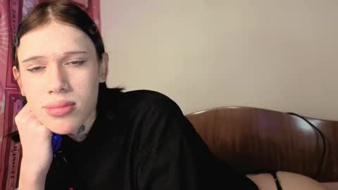 Snapshot of mun_poli chatting on 7, 5, 2026 Polik online show from 7, 5, 2026