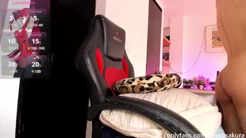 murielkarmesi online show from 8, 3, 2025