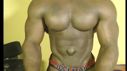 musclegod23 online show from 26, 2, 2025