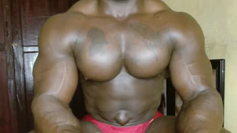 musclegod23 online show from 17, 3, 2026