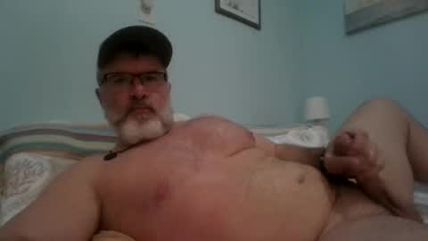 Snapshot of musclemeat41 chatting on 19, 2, 2025 musclemeat41 online show from 19, 2, 2025