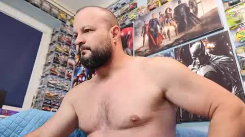 Snapshot of muscular_bear chatting on 7, 7, 2026 Chris online show from 7, 7, 2026