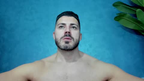 muscularmaster onlyfans online show from 28, 11, 2025