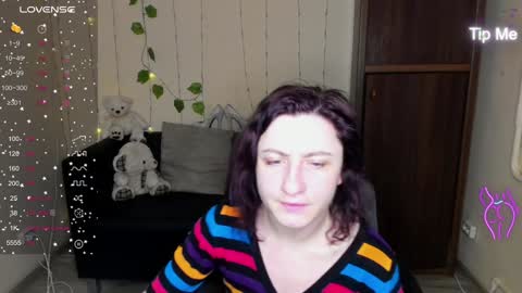 Snapshot of muse_kitty_jenia chatting on 17, 1, 2025 Jenya online show from 17, 1, 2025