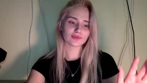 Snapshot of musescorner chatting on 8, 1, 2026 musescorner online show from 8, 1, 2026