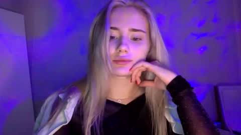 Snapshot of musescorner chatting on 15, 2, 2026 musescorner online show from 15, 2, 2026